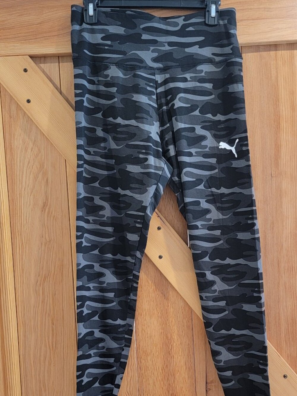 Puma Gray Camouflage Leggings - Large